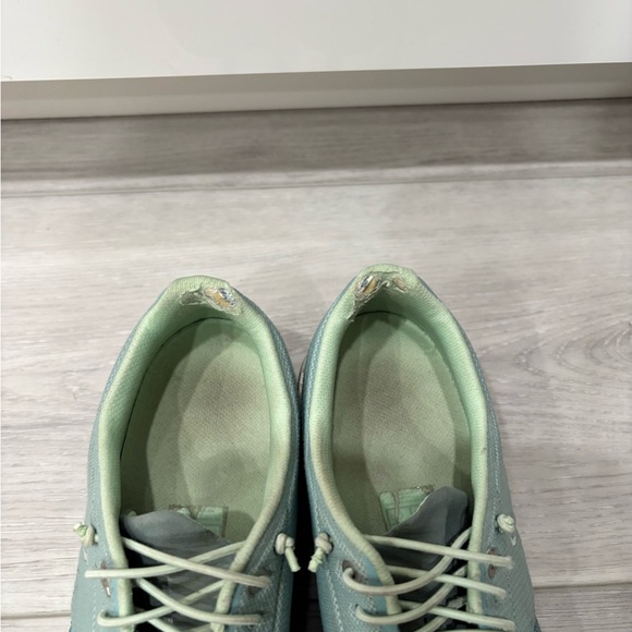 On Running Women's Athletic Shoes - Teal and Mint - Picture 6 of 7